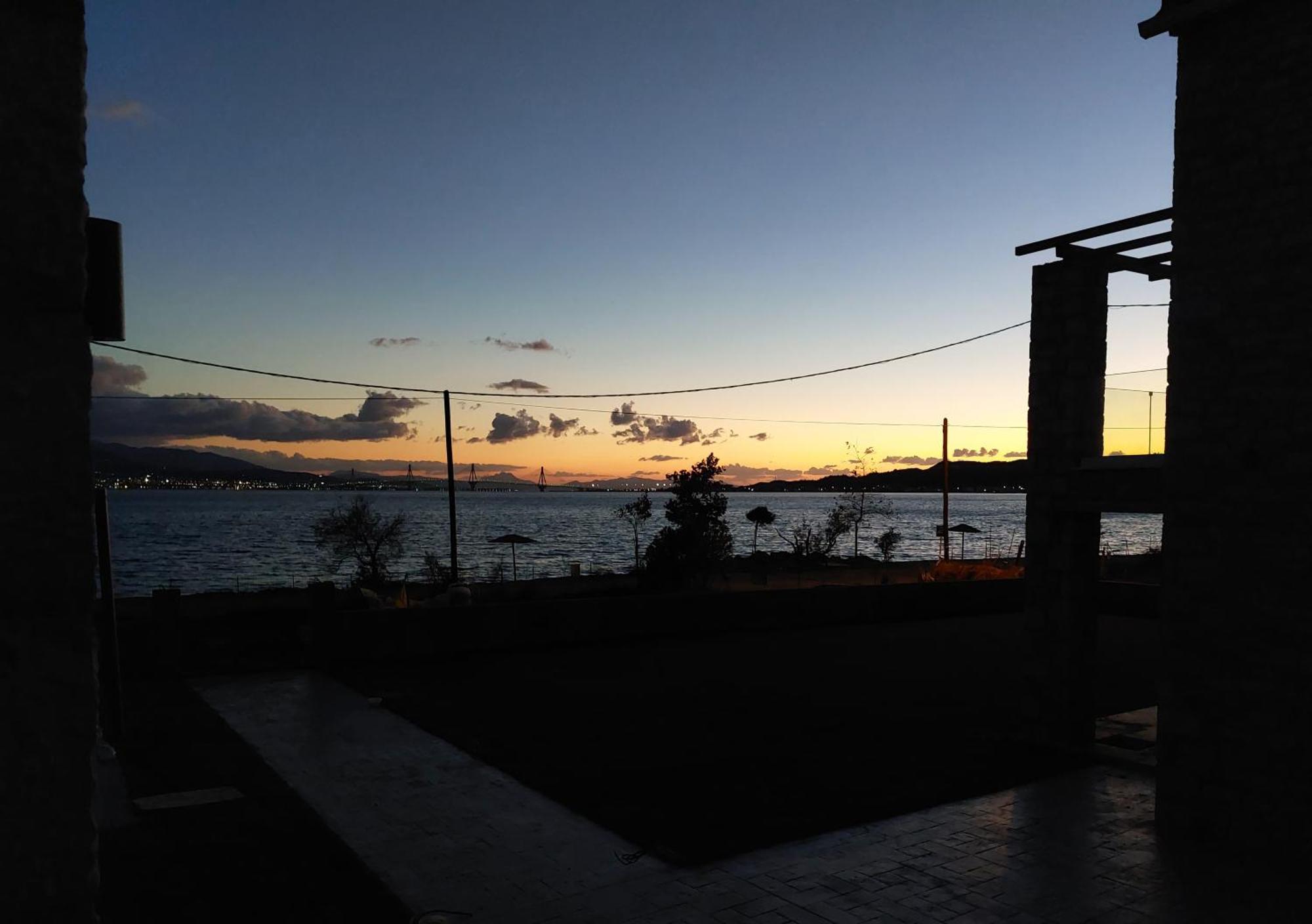 Santa Domenica Nafpaktos - Rooms And Apartments By The Sea מראה חיצוני תמונה